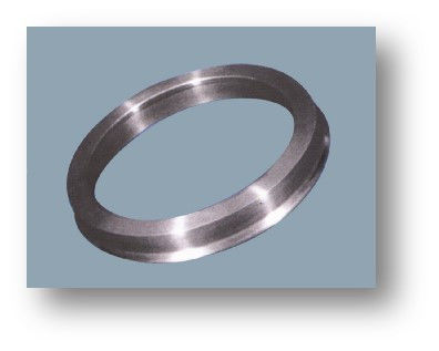 kopen Gesmeed smeed spoorweg locomotiefbanden 1250 mm Diameter B6E Materiaal BS-standaard online manufacture