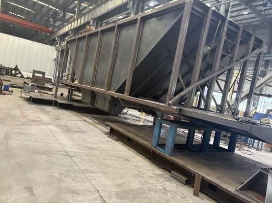 kopen 20-80 m3 capacity railway bogie frame shot blasted to SA 2.5 standard for railway cargo transportation online manufacture