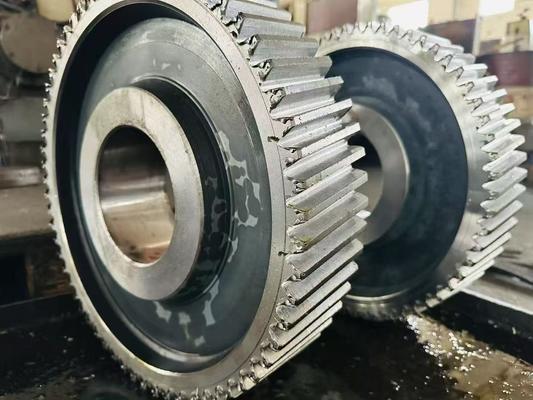 Professionele en industriële handgeschakelde vrachtwagenversnellingen met warmtebehandeling, verbranding, uitdoven hardheid -45 HRC