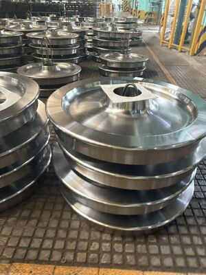 N13262 Spoorwielen van staal 700 ̊920 mm voor metro- en passagiersspoorwegen